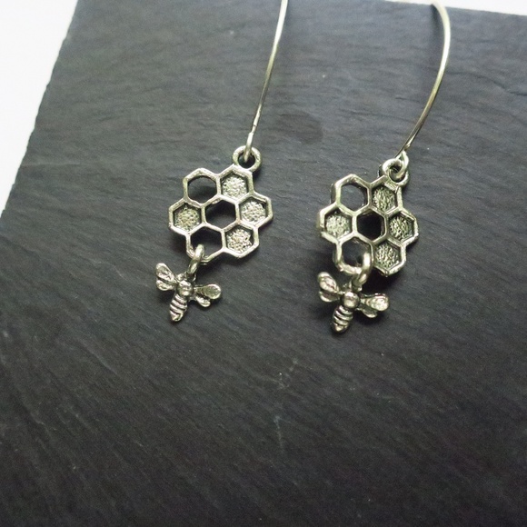 Honeycomb Dangle Bee Threader Earrings Sterling - Picture 4 of 8
